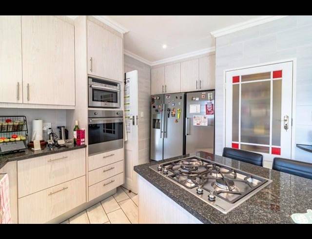 3 BEDROOM HOUSE FOR SALE IN BRACKENDOWNS